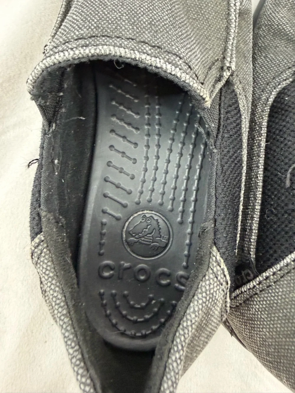Crocs Santa Cruz size 1 Casual Grey Slip-On Canvas Shoes